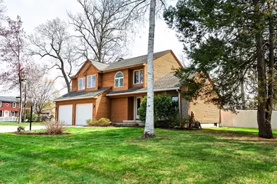 7 Marla Pl, Agawam, MA 01001 - Photo 1