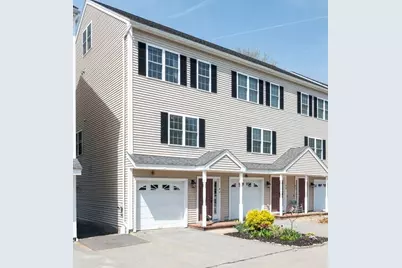 28 West St #4A, Ayer, MA 01432 - Photo 1