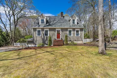 71 Countryside Ct, North Attleboro, MA 02760 - Photo 1