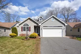 43 Haven Way, Ashland, MA 01721 - Photo 1