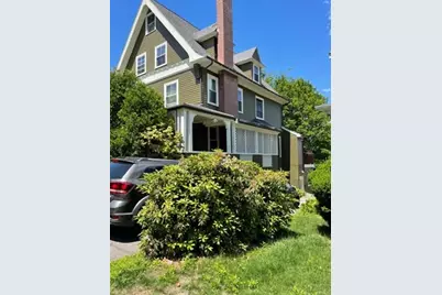 25 Chase St #B, Newton, MA 02459 - Photo 1