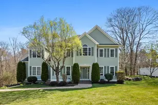 8 Comstock Way, Walpole, MA 02071 - Photo 1