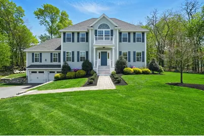 6 Fall Way, Lynnfield, MA 01940 - Photo 1