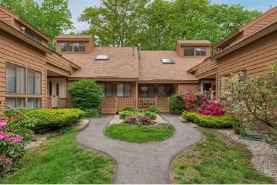 4 Clement Ct #4, Haverhill, MA 01832 - Photo 1