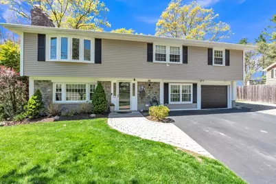 86 Angelica Drive, Framingham, MA 01701 - Photo 1