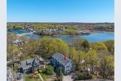 13 Wheeler St #A, Gloucester, MA 01930 - Photo 1