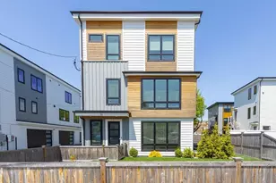 36 Taylor St, Waltham, MA 02453 - Photo 1