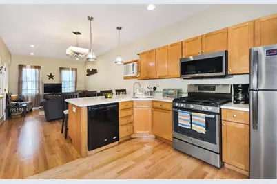 139 West Sixth St #1, Boston, MA 02127 - Photo 1