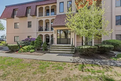 685 Oak St #6-2, Brockton, MA 02301 - Photo 1