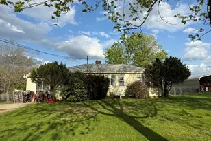 29 Sampson Rd, Charlton, MA 01507 - Photo 1