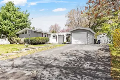 163 Smith St, Leominster, MA 01453 - Photo 1