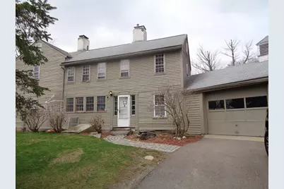 68 Hill St, Leominster, MA 01453 - Photo 1