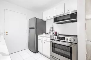 6 Village Green Ln, Natick, MA 01760 - Photo 1