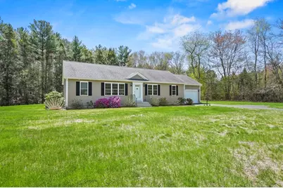 9 Railroad Avenue, Douglas, MA 01516 - Photo 1