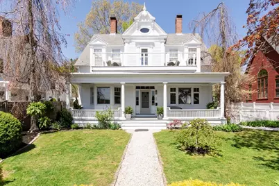 426 Main St, Amesbury, MA 01913 - Photo 1