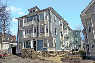 25 Portland St, Haverhill, MA 01830 - Photo 1