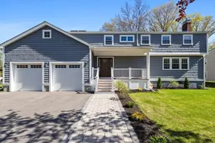 8 Whispering Hill Rd, Woburn, MA 01801 - Photo 1