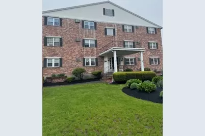 305 Pine St #18, Lowell, MA 01851 - Photo 1