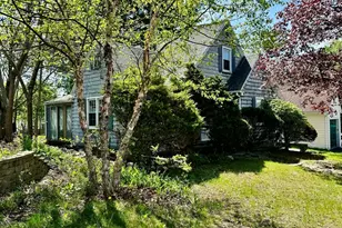 12 Alexander Rd, Worcester, MA 01606 - Photo 1