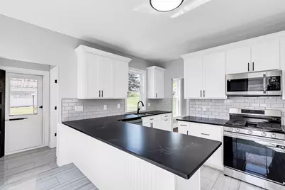 14 Canal St, Millbury, MA 01527 - Photo 1