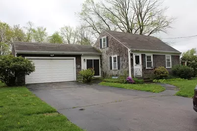 110 High St, Plainville, MA 02762 - Photo 1