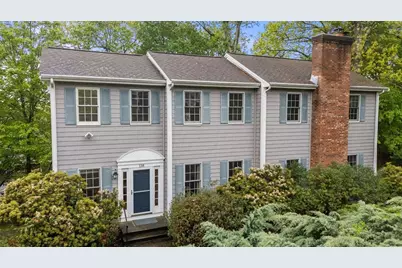 138 Worcester Ln, Waltham, MA 02451 - Photo 1