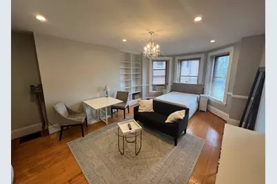 391 Commonwealth Ave #5, Boston, MA 02115 - Photo 1