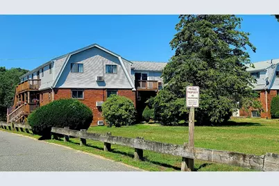 165 South St #12, Plymouth, MA 02360 - Photo 1