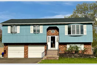 91 Telegraph Ave, Chicopee, MA 01020 - Photo 1