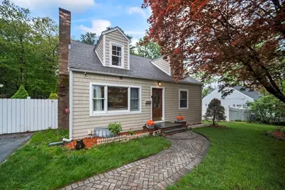 190 Main Street, Wayland, MA 01778 - Photo 1