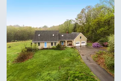 55 Hale Rd, Hubbardston, MA 01452 - Photo 1