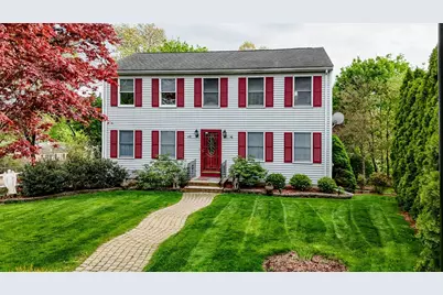 91 Leonard Circle, Lowell, MA 01854 - Photo 1