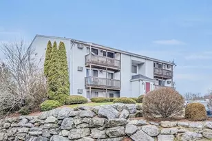 11 Gibbs St, Worcester, MA 01607 - Photo 1