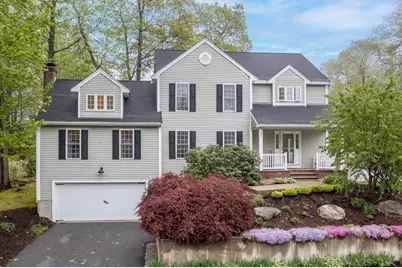 5 Lake Boon Dr, Hudson, MA 01749 - Photo 1