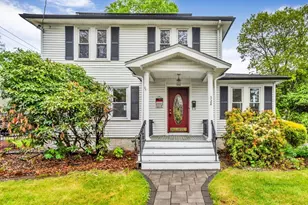 524 Ash St, Brockton, MA 02301 - Photo 1