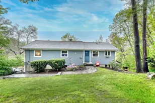 7 Noonhill Rd, Medfield, MA 02052 - Photo 1