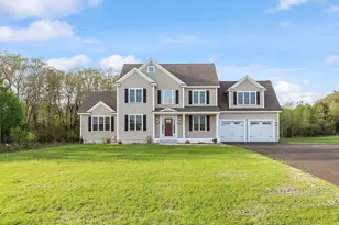 33 Bluebird Ln, Groton, MA 01450 - Photo 1