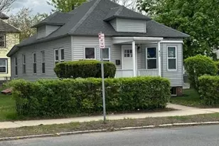 423 Orange St, Springfield, MA 01108 - Photo 1