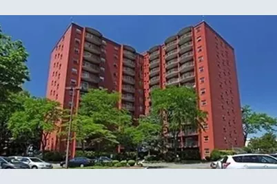 115 W Squantum St #809, Quincy, MA 02171 - Photo 1