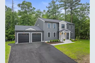 10 McCue Circle, Abington, MA 02351 - Photo 1