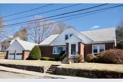 21 Avon St #1, Stoneham, MA 02180 - Photo 1