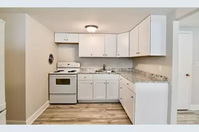 90 E Squantum #5, Quincy, MA 02171 - Photo 1