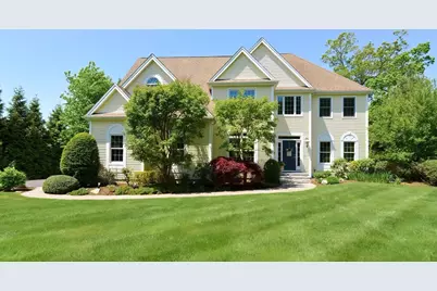 72 Kim Place, Holliston, MA 01746 - Photo 1