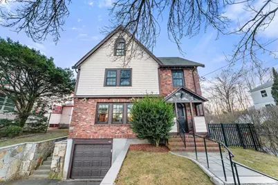 8 Vernon St, Newton, MA 02458 - Photo 1