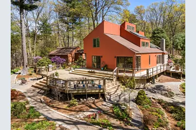 11 Chaplin Cir, Boxford, MA 01921 - Photo 1