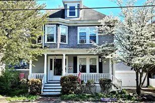 308 Hawthorn St, New Bedford, MA 02740 - Photo 1