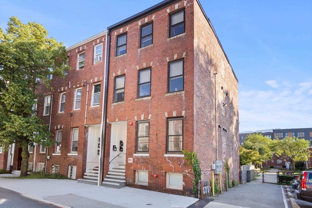 211 W 9th St #1, Boston, MA 02127 - MLS 73373124 - Coldwell Banker