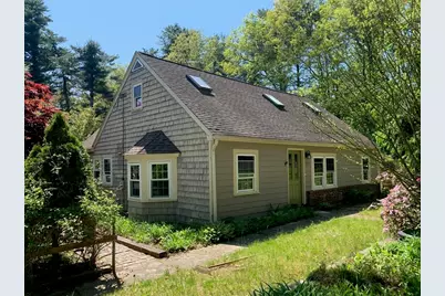 297 Hudson Rd, Sudbury, MA 01776 - Photo 1