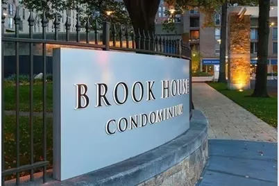 33 Pond Ave #908, Brookline, MA 02445 - Photo 1
