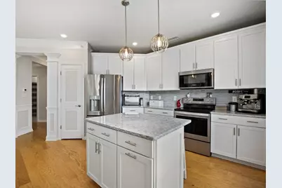 4 Francis Dr #407, Andover, MA 01810 - Photo 1